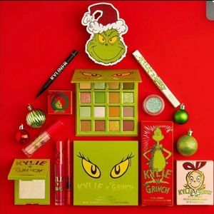 Kylie's favorites holiday Grinch bundle